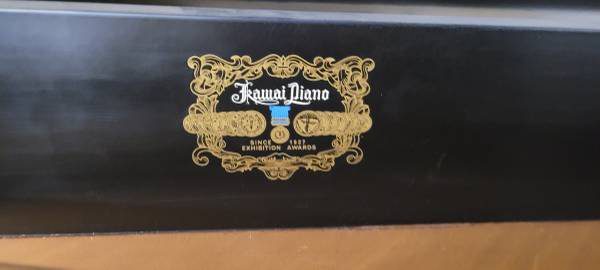 Gorgeous Ebony Baldwin Kawai / Howard 550 Grand Piano - Image 6 Gorgeous Ebony Baldwin Kawai / Howard 550 Grand Piano - Image 6