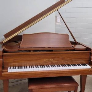 GORGEOUS Mahogany Samick SG-172 Baby Grand Piano