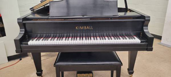 Sweet Ebony Kimball Baby Grand Piano Sweet Ebony Kimball Baby Grand Piano