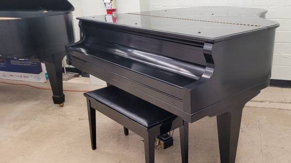 Sweet Ebony Kimball Baby Grand Piano - Image 7 Sweet Ebony Kimball Baby Grand Piano - Image 7