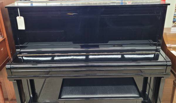 Gorgeous Ebony Schirmer &Amp; Son Studio Piano Gorgeous Ebony Schirmer &Amp; Son Studio Piano