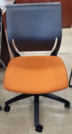 Chairs Chairs Chairs!!! - Image 4 Chairs Chairs Chairs!!! - Image 4