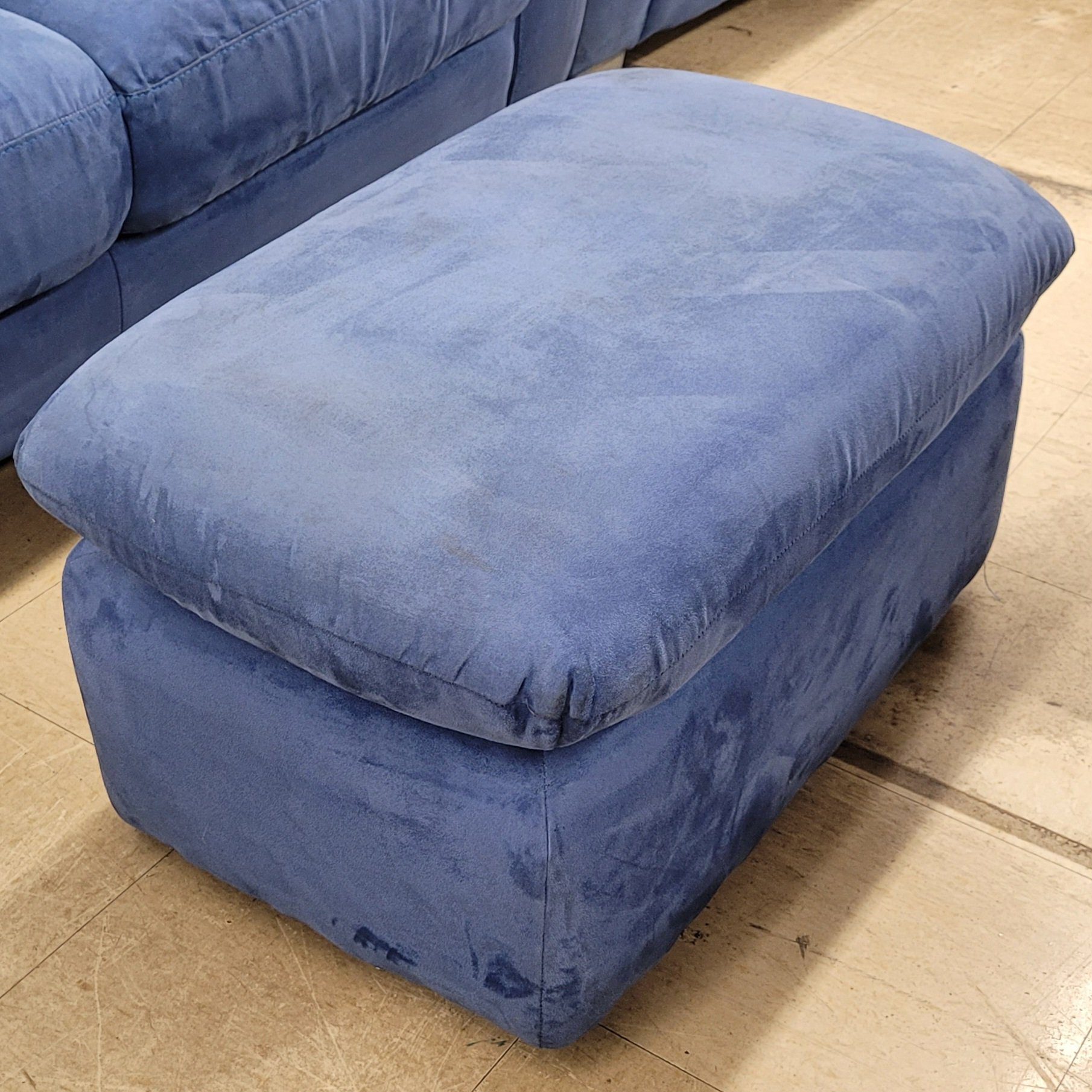 Sky Blue Couch/Chair/Ottoman By:deluca Italia - Image 5 Sky Blue Couch/Chair/Ottoman By:deluca Italia - Image 5
