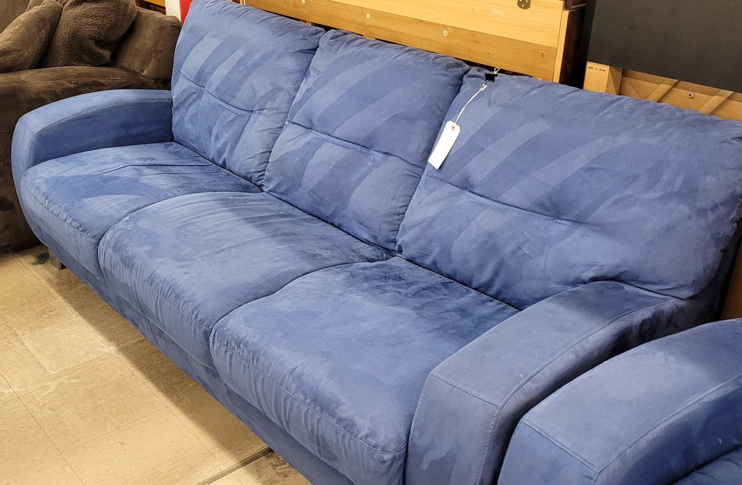 Sky Blue Couch/Chair/Ottoman By:deluca Italia - Image 2 Sky Blue Couch/Chair/Ottoman By:deluca Italia - Image 2