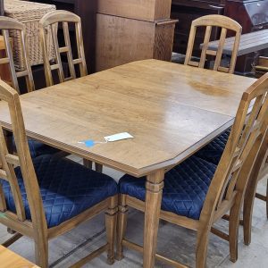 Maple Oak Dining Set